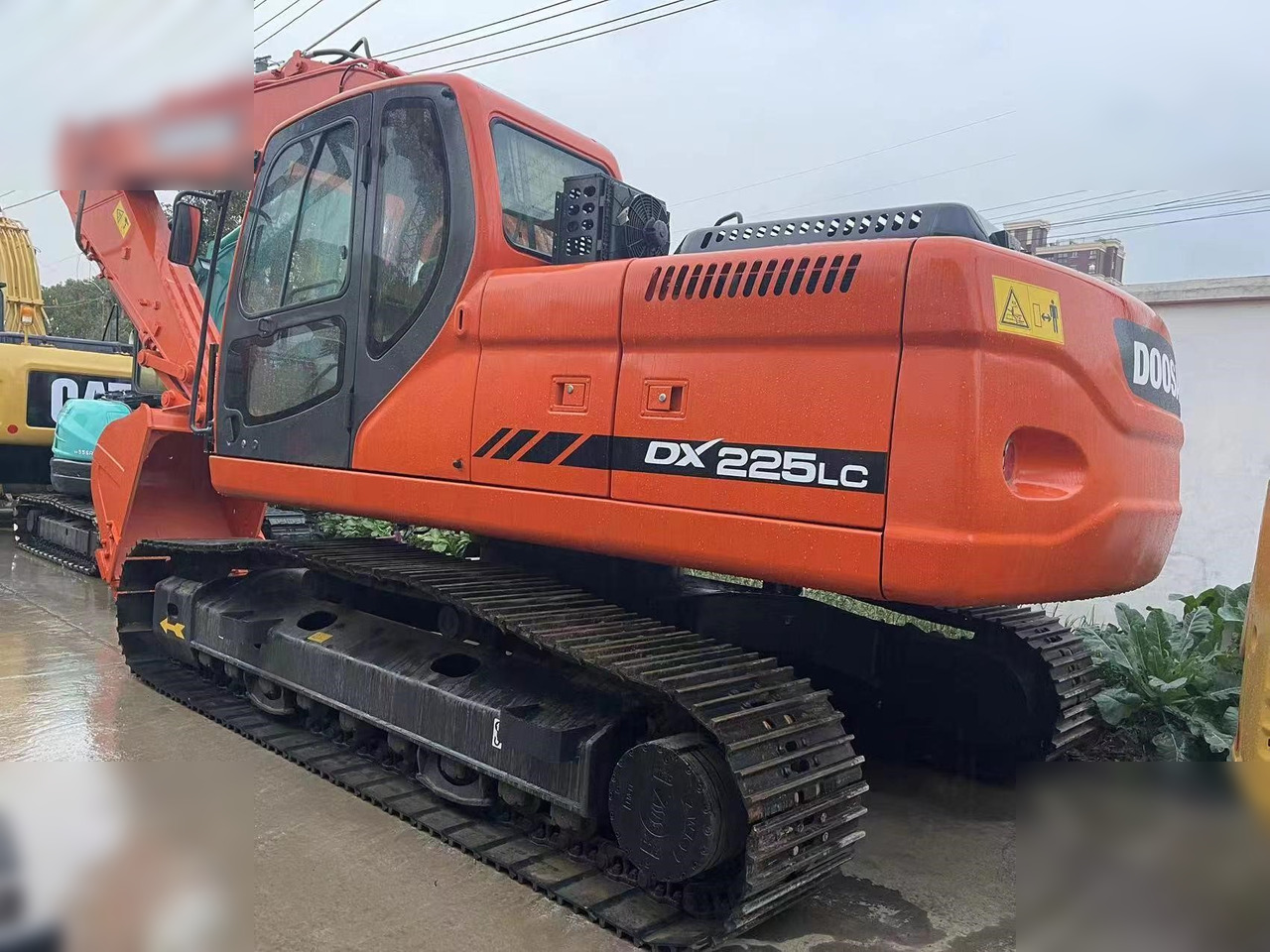 DOOSAN DX225 LC-5 - 履带式挖掘机:图2 DOOSAN DX225 LC-5 - 履带式挖掘机:图2