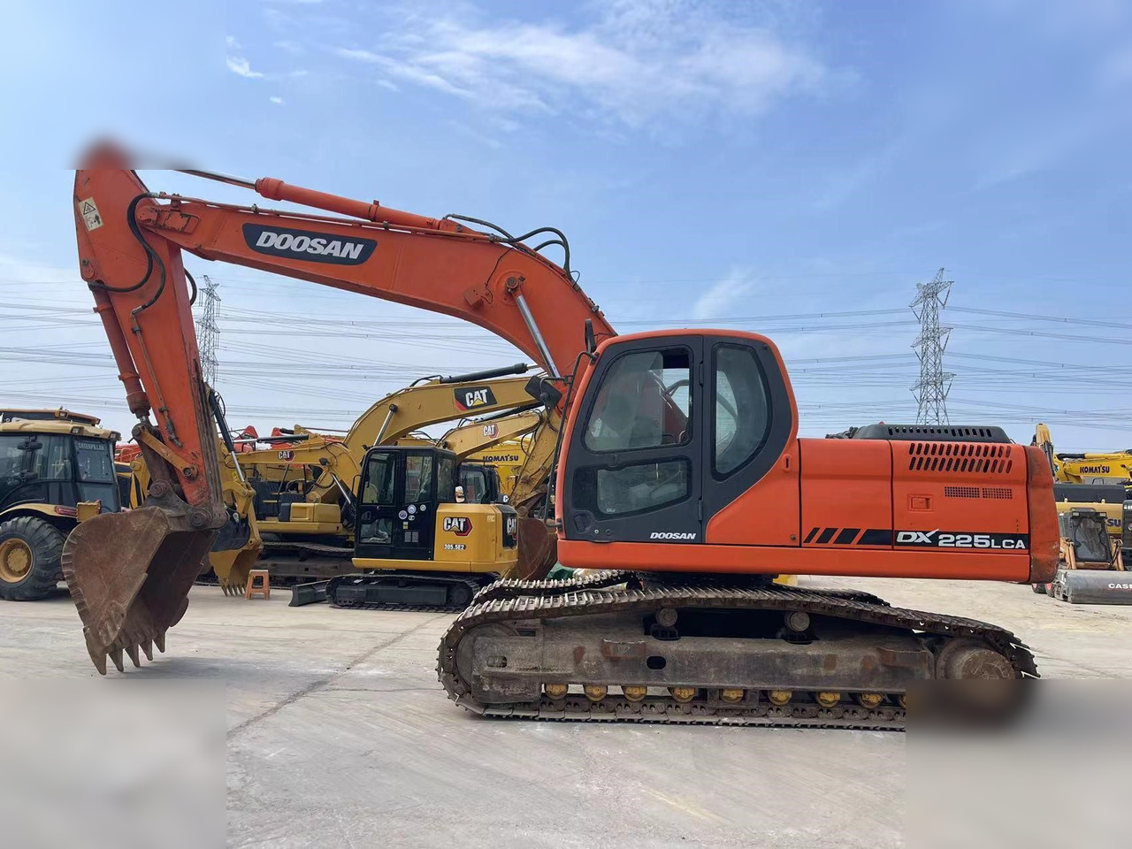 DOOSAN DX225 LCA - 履带式挖掘机:图2 DOOSAN DX225 LCA - 履带式挖掘机:图2