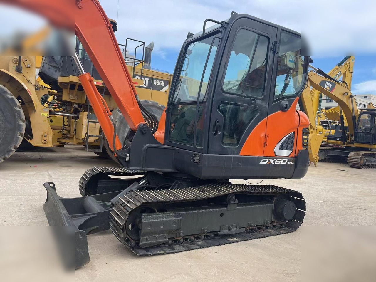 DOOSAN DX60-9C - 履带式挖掘机:图5 DOOSAN DX60-9C - 履带式挖掘机:图5
