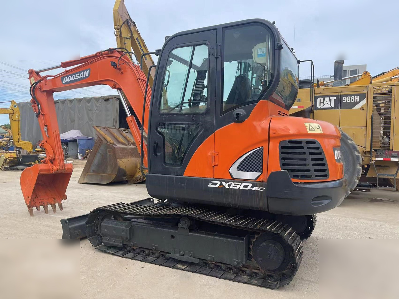 DOOSAN DX60-9C - 履带式挖掘机:图3 DOOSAN DX60-9C - 履带式挖掘机:图3