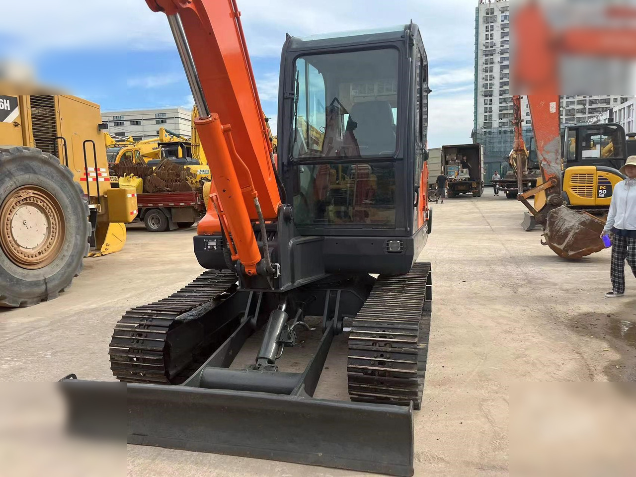 DOOSAN DX60-9C - 履带式挖掘机:图5 DOOSAN DX60-9C - 履带式挖掘机:图5