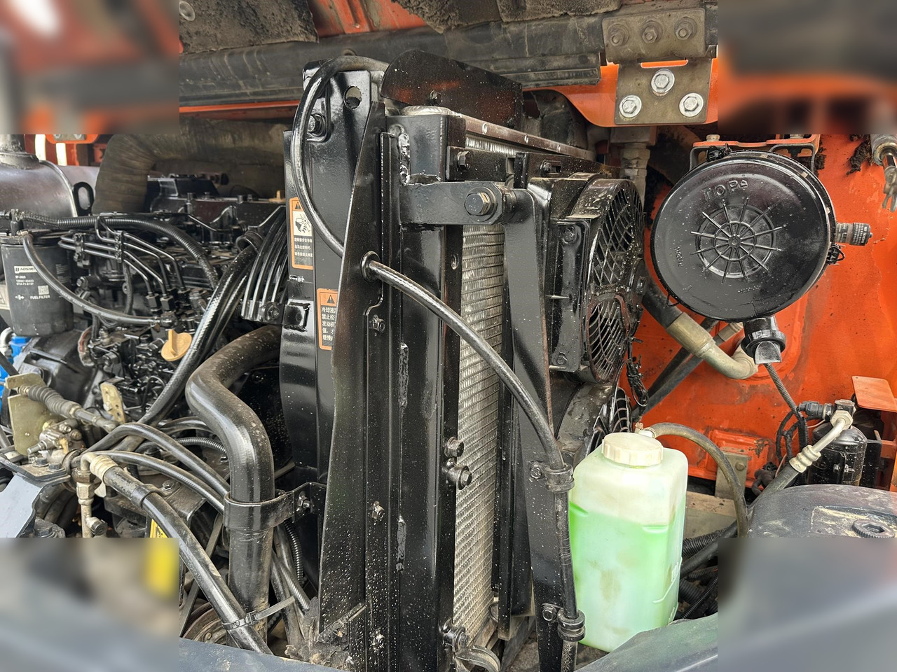 DOOSAN DX75-9CN - 履带式挖掘机:图5 DOOSAN DX75-9CN - 履带式挖掘机:图5