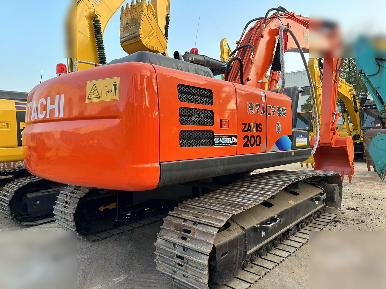 HITACHI ZX200-3G - 履带式挖掘机:图2 HITACHI ZX200-3G - 履带式挖掘机:图2