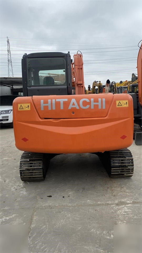 HITACHI ZX60 - 履带式挖掘机:图4 HITACHI ZX60 - 履带式挖掘机:图4