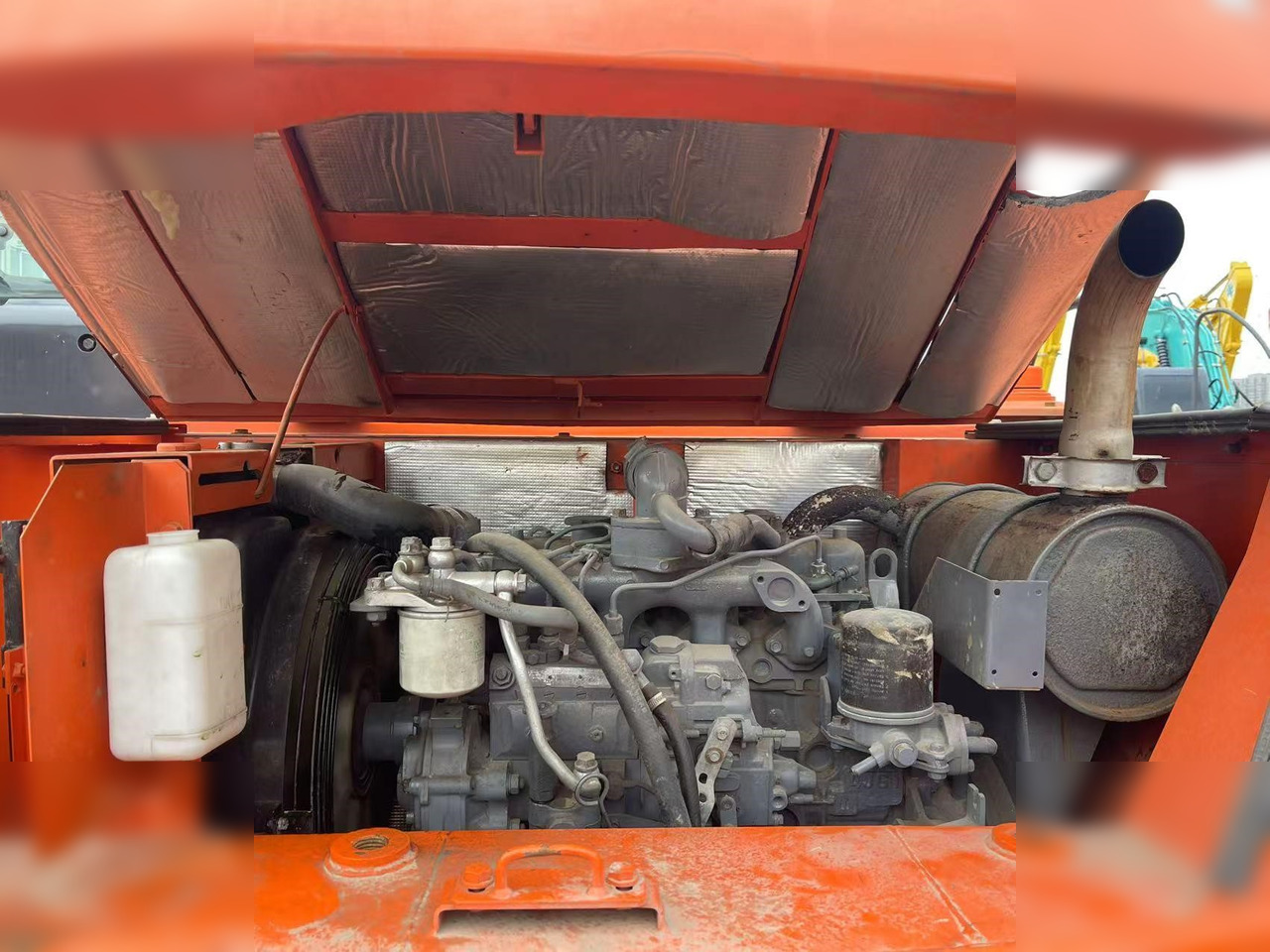 HITACHI ZX70-5G - 履带式挖掘机:图5 HITACHI ZX70-5G - 履带式挖掘机:图5