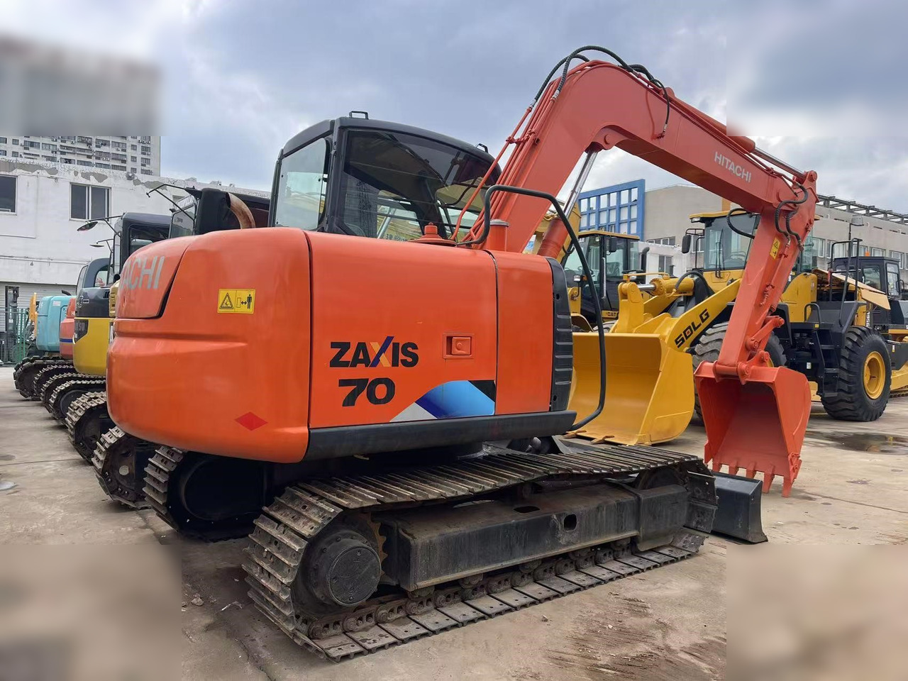 HITACHI ZX70-5G - 履带式挖掘机:图4 HITACHI ZX70-5G - 履带式挖掘机:图4