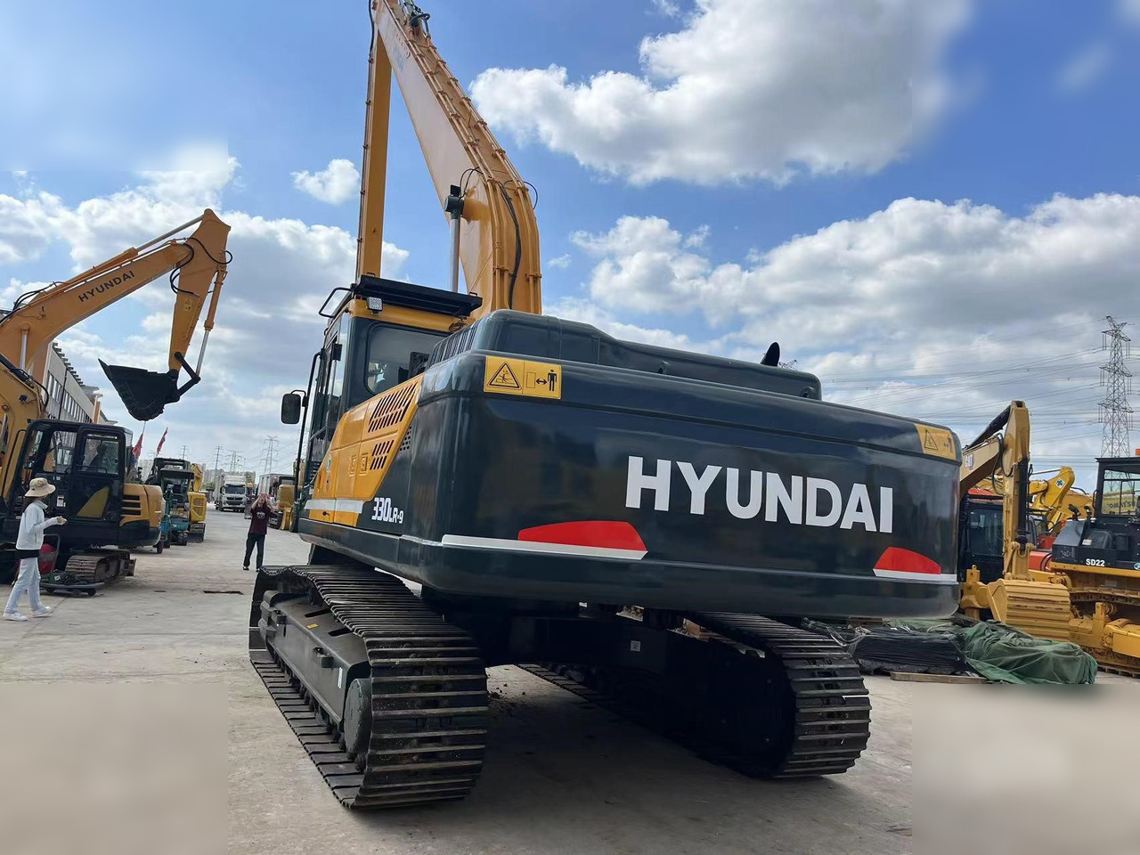 HYUNDAI ROBEX 330 LC-9S - 履带式挖掘机:图5 HYUNDAI ROBEX 330 LC-9S - 履带式挖掘机:图5