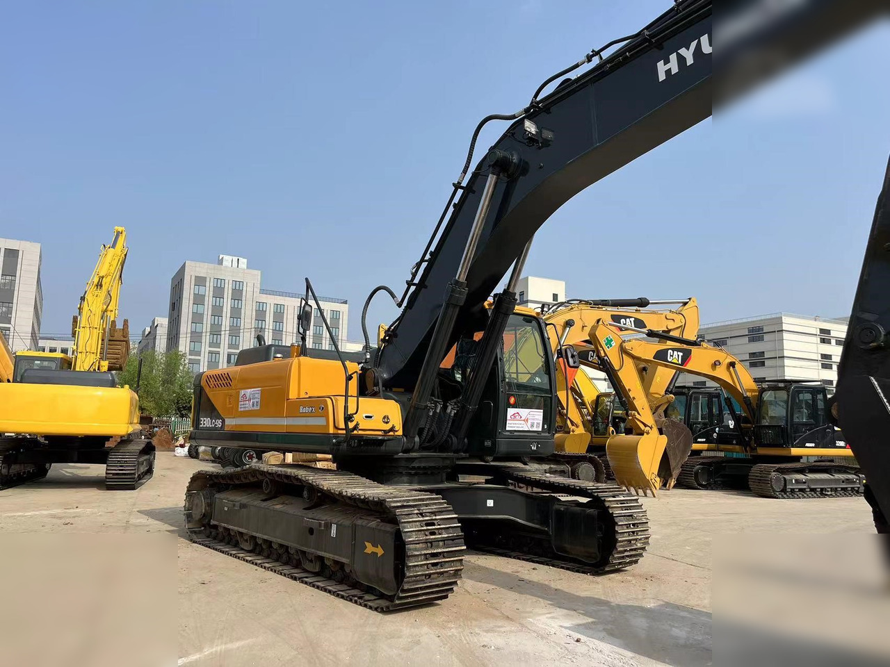 HYUNDAI ROBEX 330 LC-9S - 履带式挖掘机:图4 HYUNDAI ROBEX 330 LC-9S - 履带式挖掘机:图4