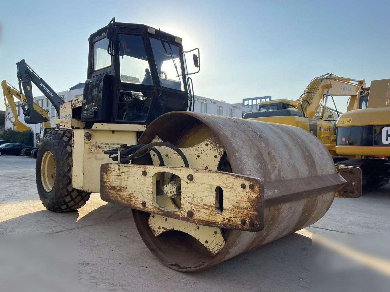 INGERSOLL-RAND SD100D - 压实机:图2 INGERSOLL-RAND SD100D - 压实机:图2