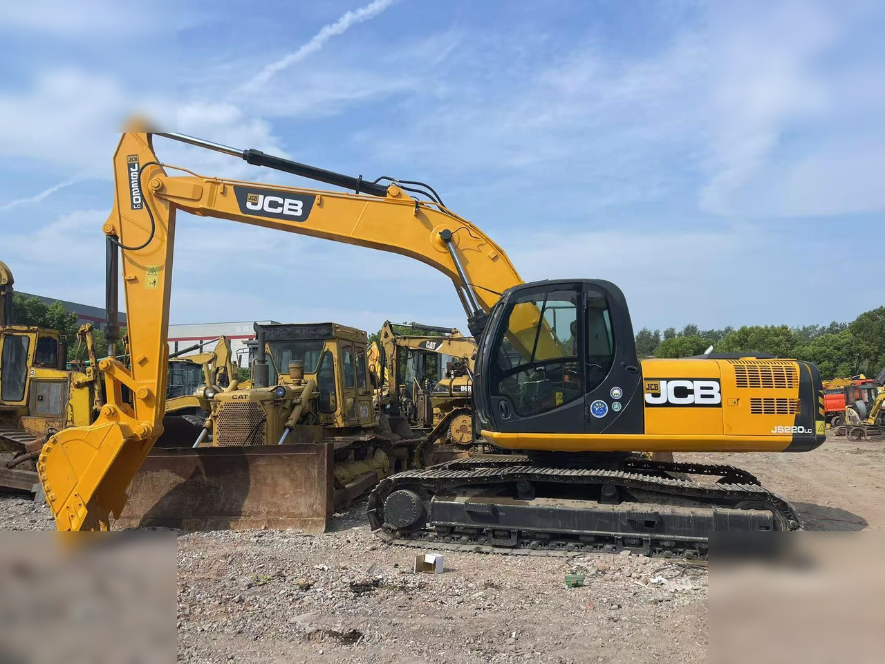 JCB JS220 LC - 履带式挖掘机:图3 JCB JS220 LC - 履带式挖掘机:图3