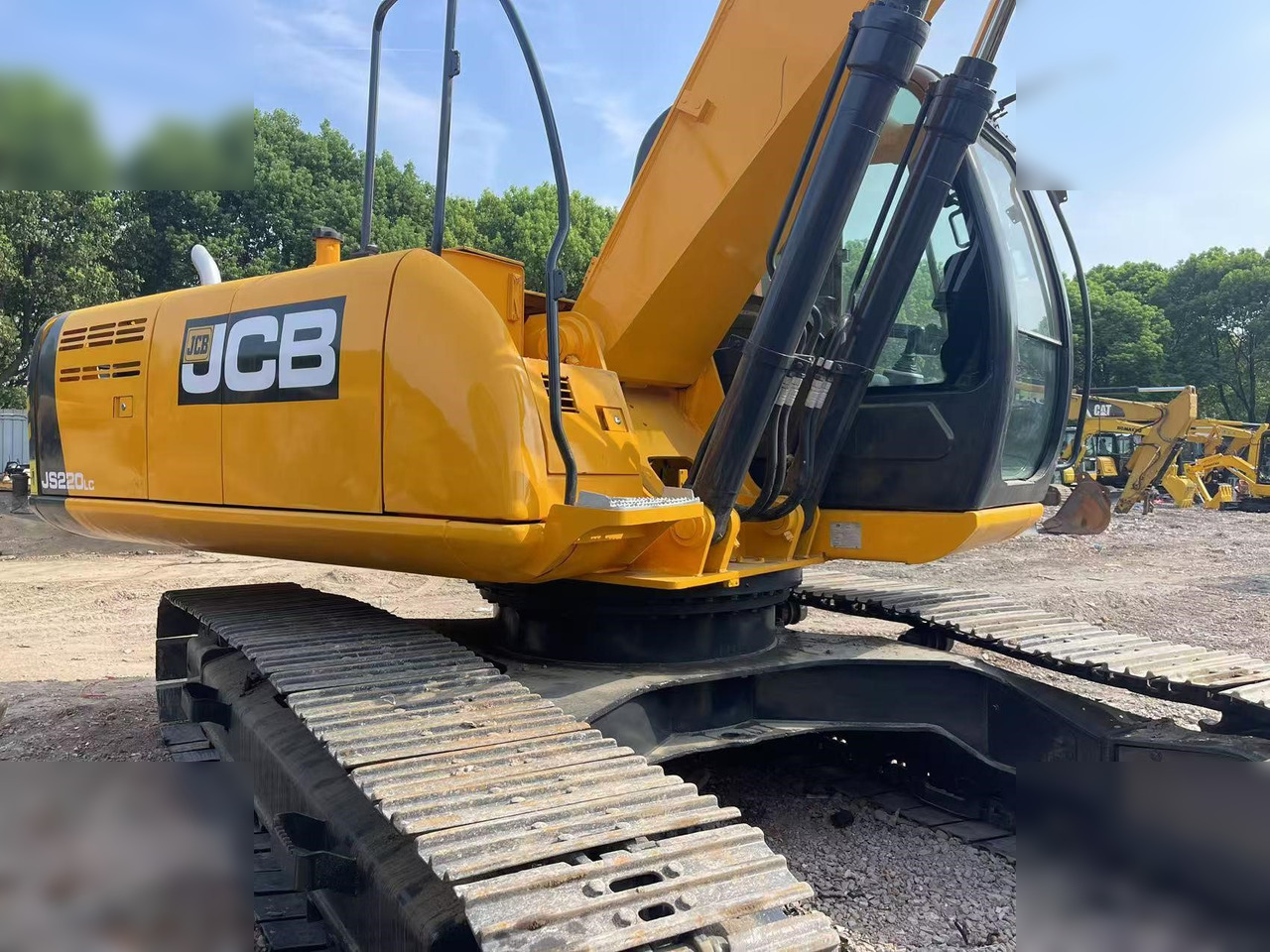 履带式挖掘机 JCB JS220 LC:图8 履带式挖掘机 JCB JS220 LC:图8