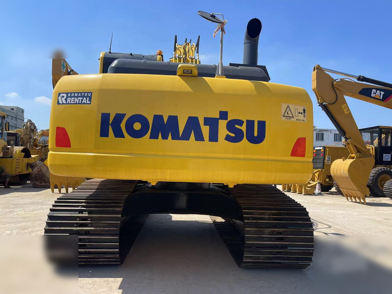 KOMATSU PC200-8 - 履带式挖掘机:图4 KOMATSU PC200-8 - 履带式挖掘机:图4