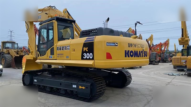 KOMATSU PC300-8M0 - 履带式挖掘机:图2 KOMATSU PC300-8M0 - 履带式挖掘机:图2