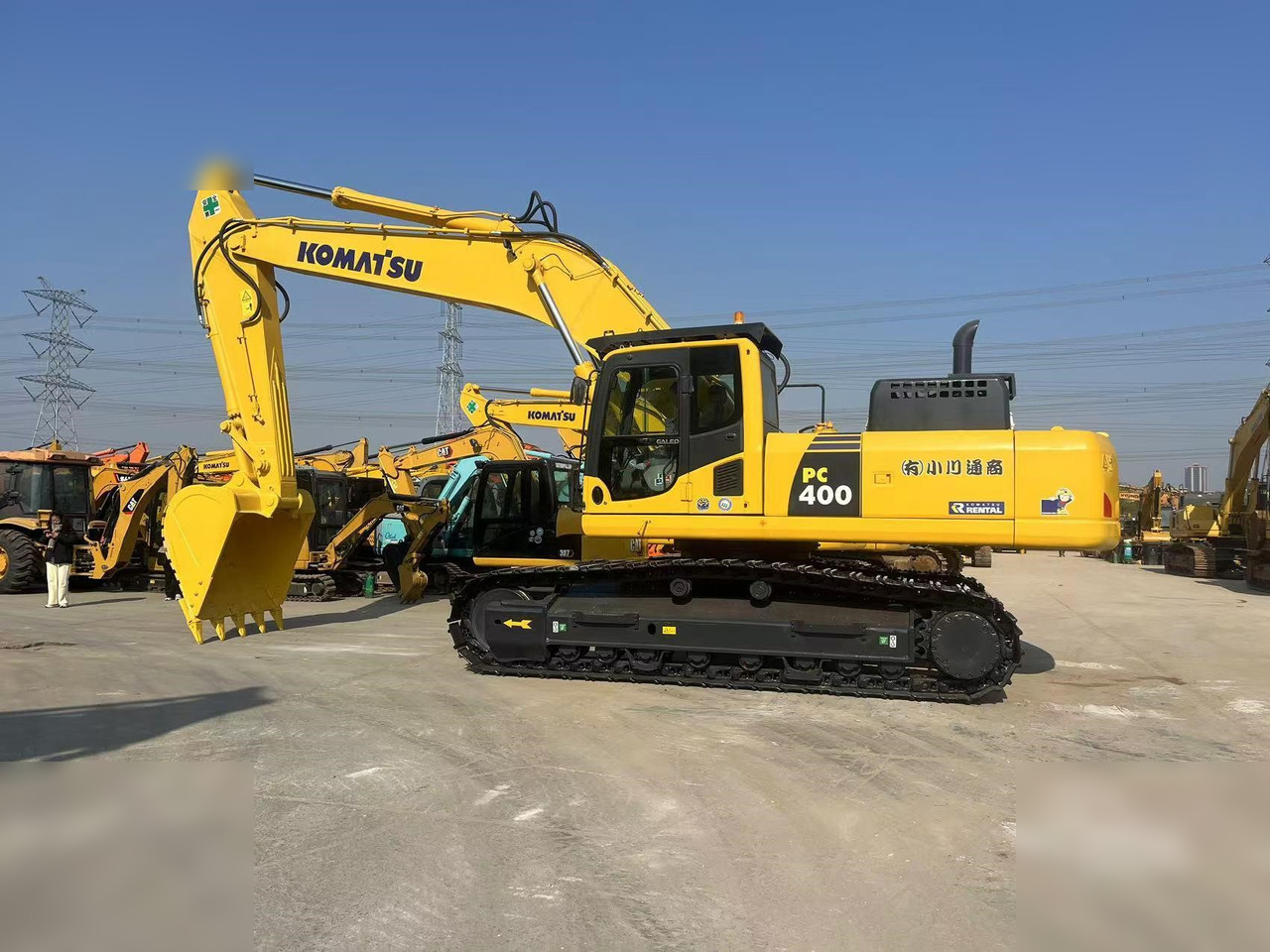 KOMATSU PC400-8R - 履带式挖掘机:图1 KOMATSU PC400-8R - 履带式挖掘机:图1