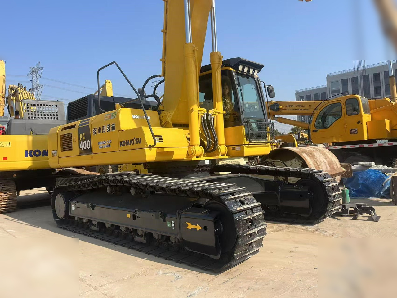 KOMATSU PC400-8R - 履带式挖掘机:图4 KOMATSU PC400-8R - 履带式挖掘机:图4