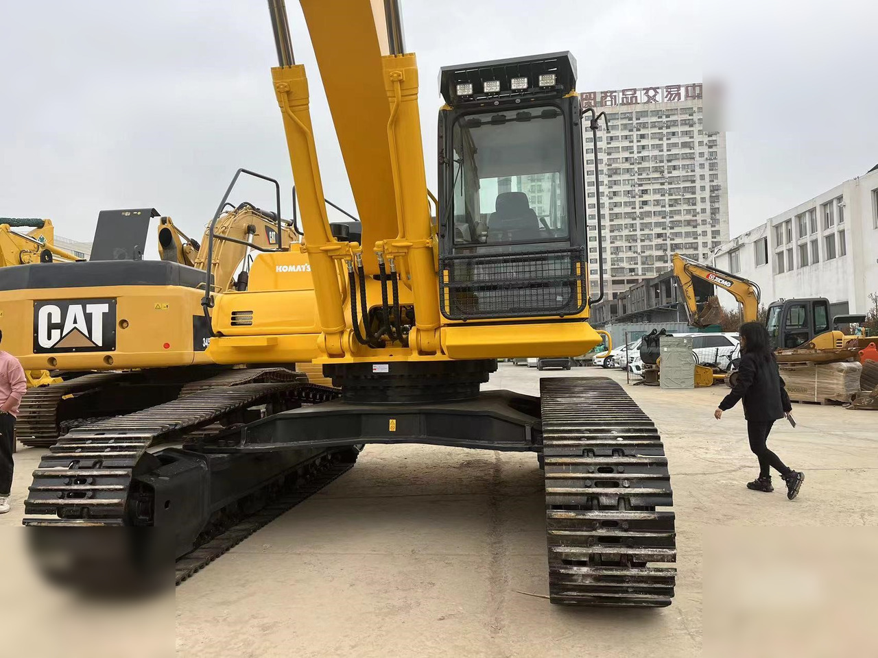 KOMATSU PC450-8 - 履带式挖掘机:图5 KOMATSU PC450-8 - 履带式挖掘机:图5