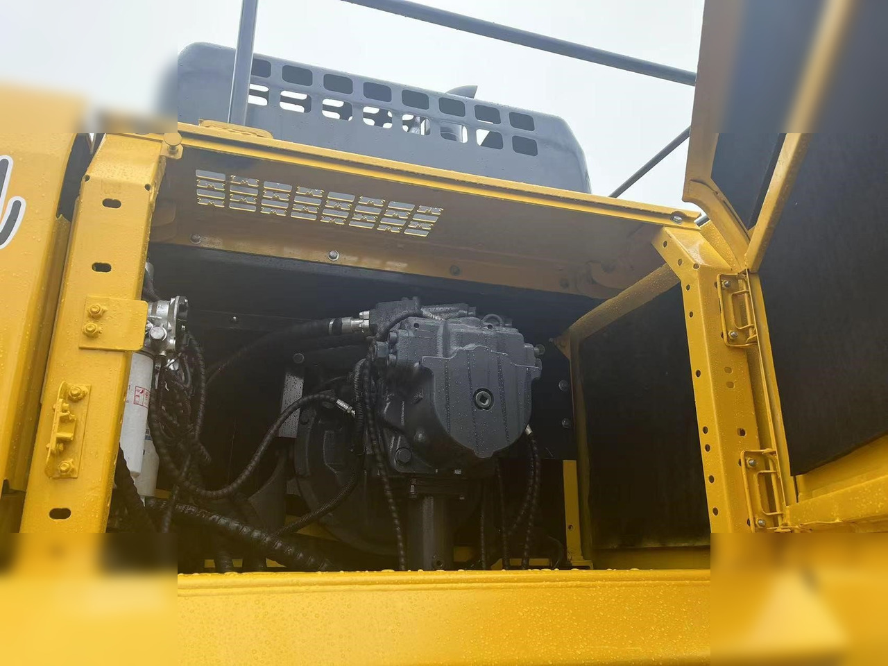 KOMATSU PC450 LC-8 - 履带式挖掘机:图5 KOMATSU PC450 LC-8 - 履带式挖掘机:图5