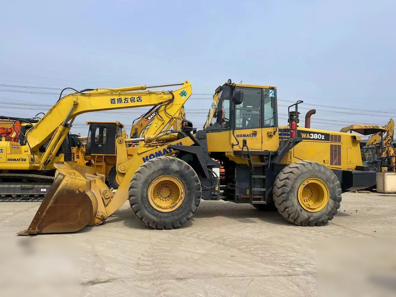 KOMATSU WA380Z-6 - 轮式装载机:图5 KOMATSU WA380Z-6 - 轮式装载机:图5