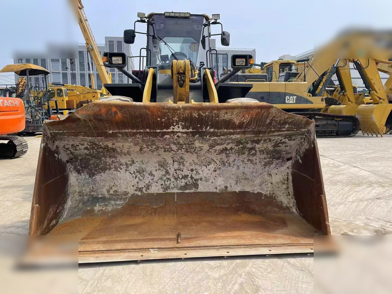 KOMATSU WA380Z-6 - 轮式装载机:图3 KOMATSU WA380Z-6 - 轮式装载机:图3