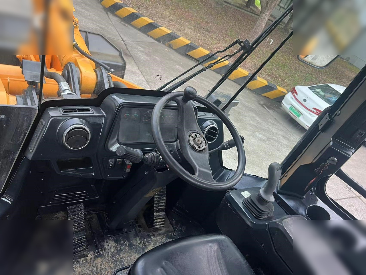 轮式装载机 LIUGONG 856H：图10