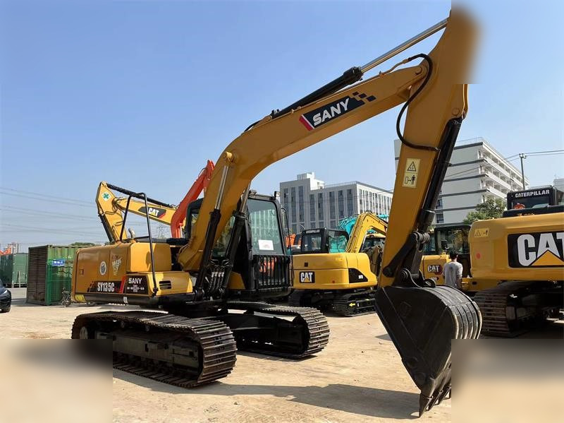 SANY SY135C - 履带式挖掘机:图2 SANY SY135C - 履带式挖掘机:图2