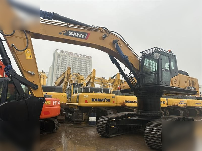 SANY SY335C - 履带式挖掘机:图2 SANY SY335C - 履带式挖掘机:图2