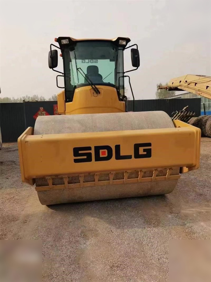 SDLG RS8140H - 压实机:图3 SDLG RS8140H - 压实机:图3