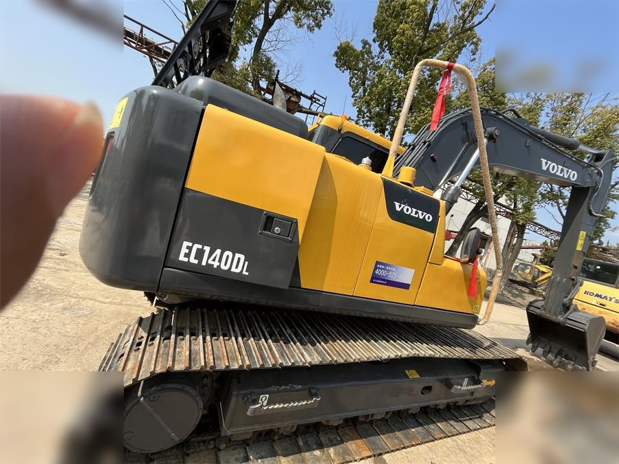 VOLVO EC140DL - 履带式挖掘机:图1 VOLVO EC140DL - 履带式挖掘机:图1