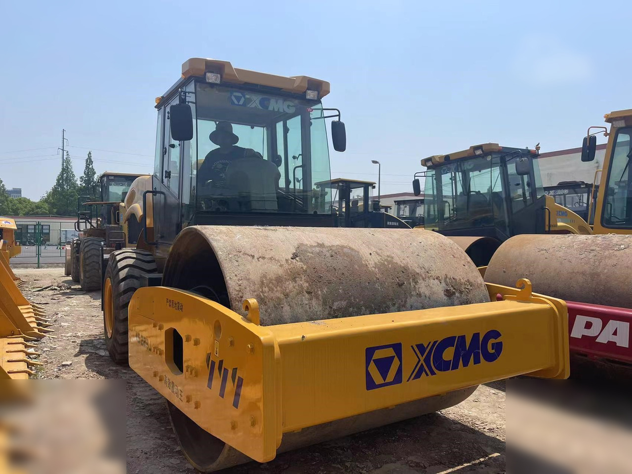 XCMG XS223J - 压实机:图3 XCMG XS223J - 压实机:图3