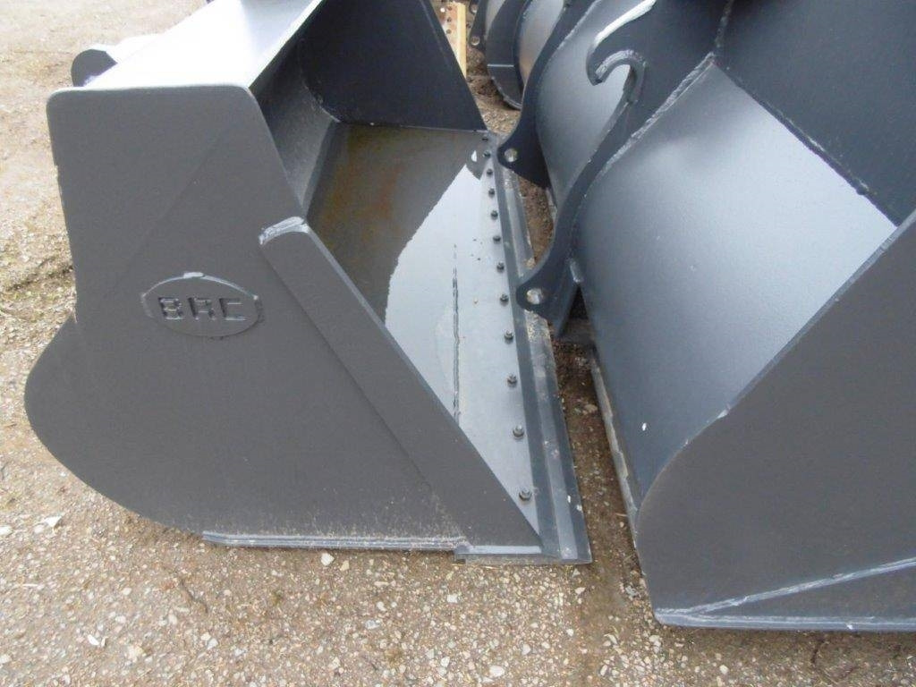 Skopa med stora BM. B 2500 D 1100 H 1200 Med spars - 铲斗 适用于 建筑机械:图1 Skopa med stora BM. B 2500 D 1100 H 1200 Med spars - 铲斗 适用于 建筑机械:图1