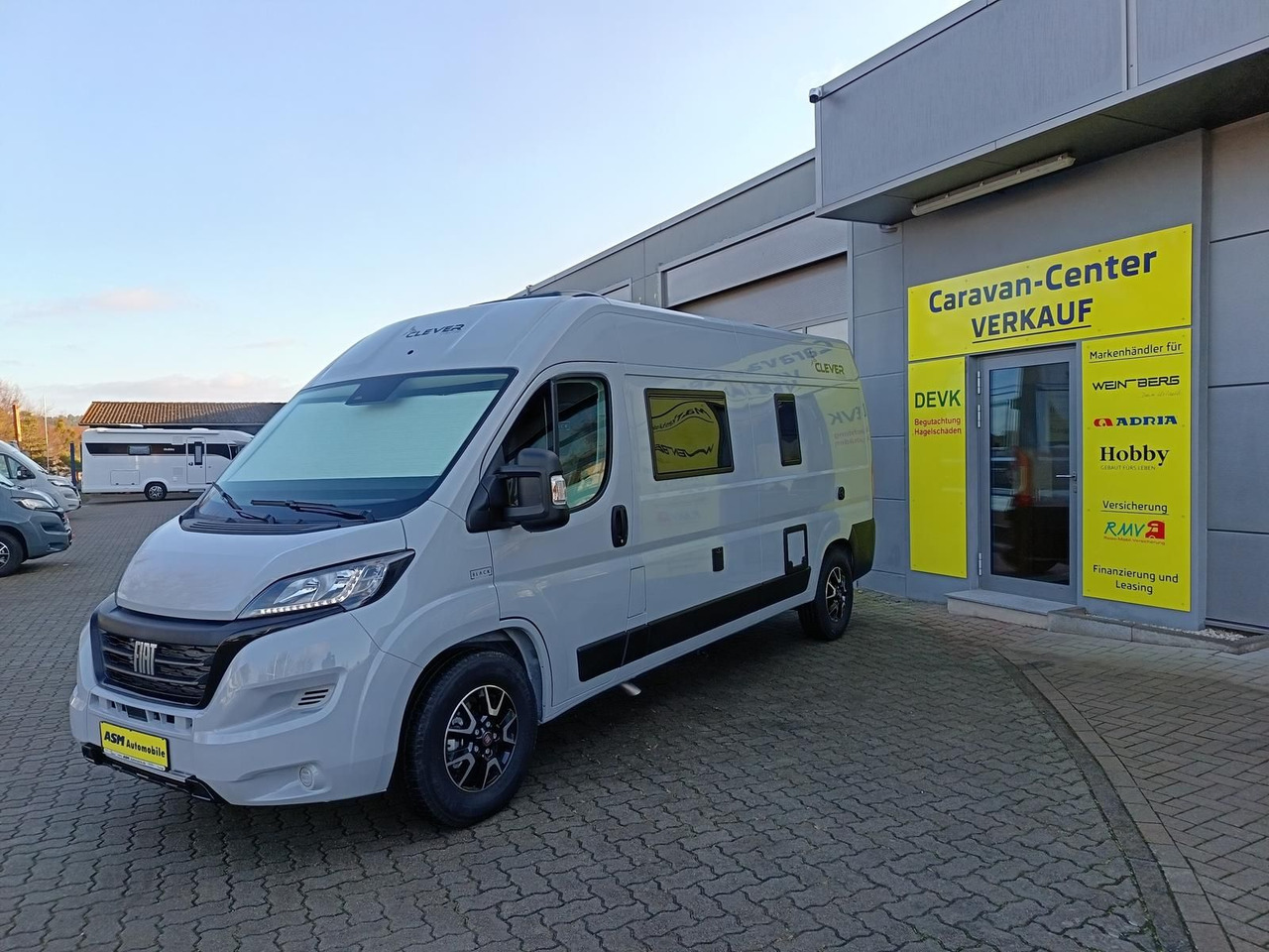 Clever Celebration 600 MJ24*AHK*MARKISE*ACC*R-KAM*RADIO - 露营货车:图4 Clever Celebration 600 MJ24*AHK*MARKISE*ACC*R-KAM*RADIO - 露营货车:图4