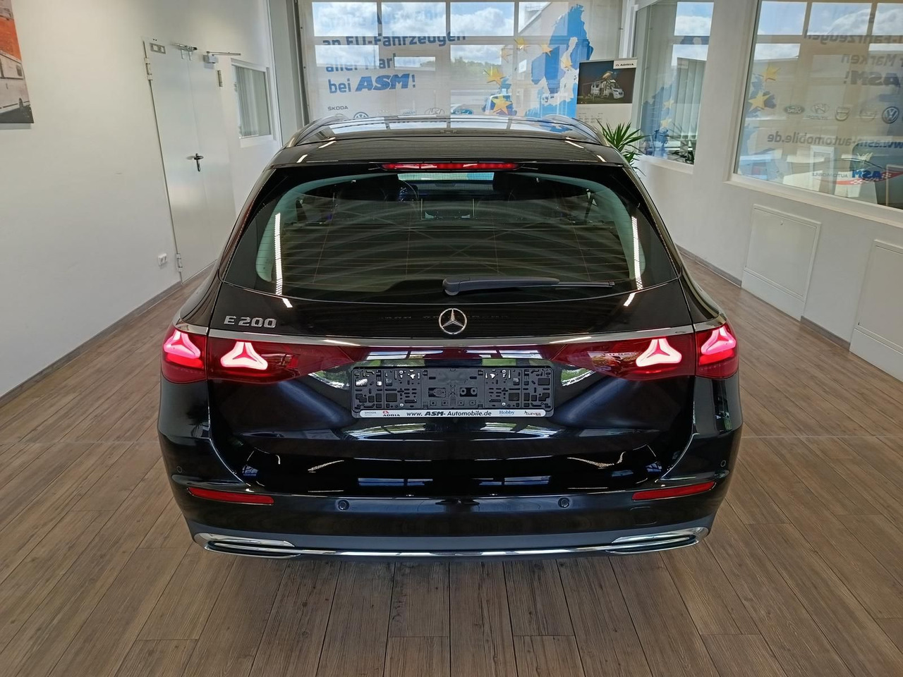 Mercedes-Benz E 200 Avantgarde Advanced*PSD*LED*NAVI*ACC* - 旅行车:图5 Mercedes-Benz E 200 Avantgarde Advanced*PSD*LED*NAVI*ACC* - 旅行车:图5