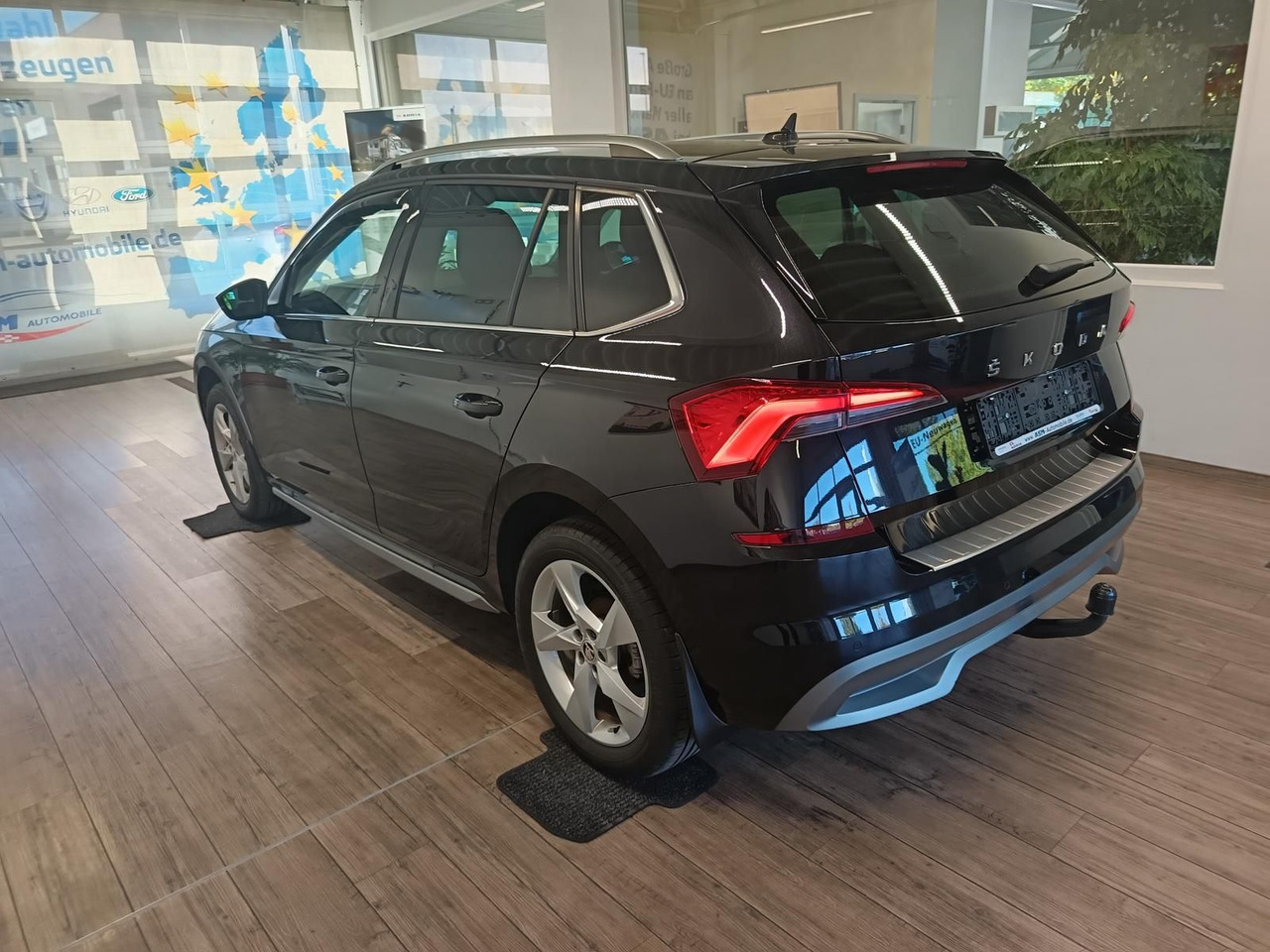 Skoda Kamiq Style 1,0 TSI DSG*AHK*LED*PDC*DAB*TEMP*SHZ - 越野车:图4 Skoda Kamiq Style 1,0 TSI DSG*AHK*LED*PDC*DAB*TEMP*SHZ - 越野车:图4