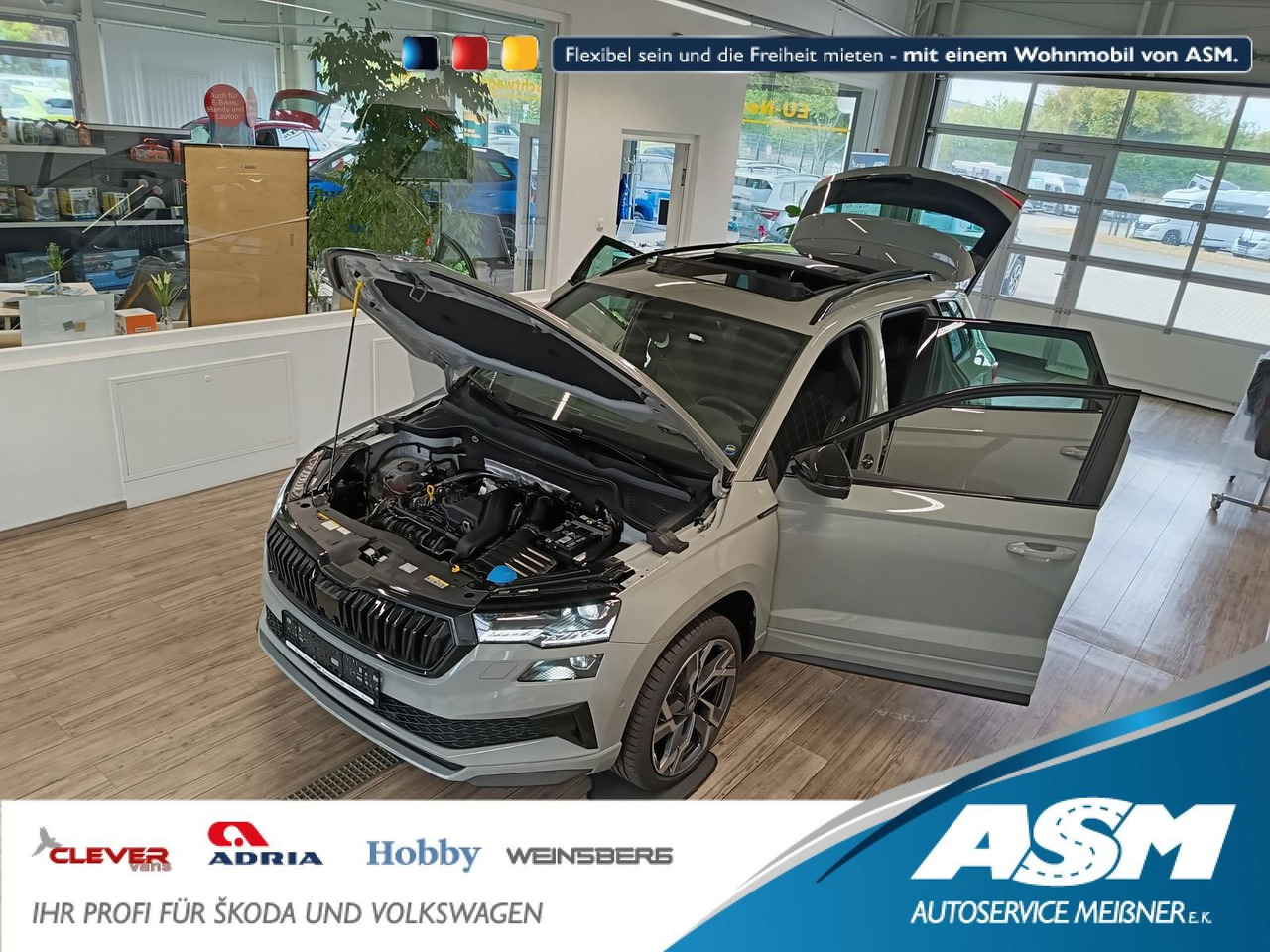 Skoda Karoq Sportline 1,5 TSI DSG*AHK*PSD*STD.HZG*NAVI - 越野车:图1 Skoda Karoq Sportline 1,5 TSI DSG*AHK*PSD*STD.HZG*NAVI - 越野车:图1