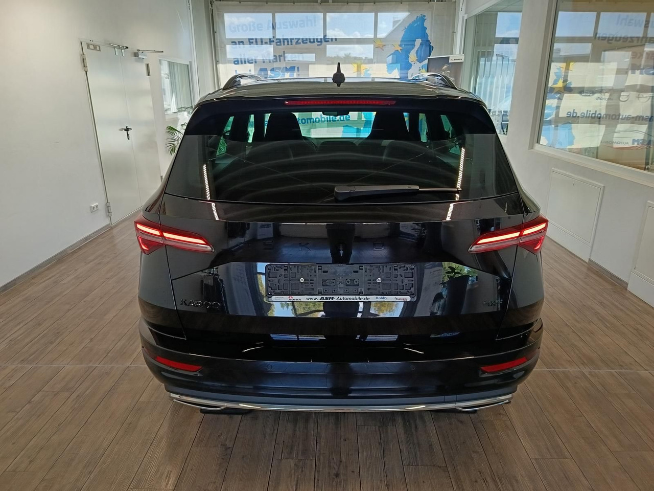Skoda Karoq Sportline 2,0 TDI 4x4*AHK*PSD*STD.HZG*DCC* - 越野车:图5 Skoda Karoq Sportline 2,0 TDI 4x4*AHK*PSD*STD.HZG*DCC* - 越野车:图5