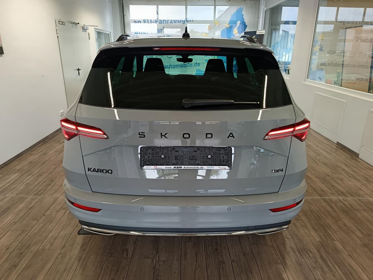Skoda Karoq Sportline 2,0 TDI DSG 4x4*AHK*PSD*STD.HZG* - 越野车:图5 Skoda Karoq Sportline 2,0 TDI DSG 4x4*AHK*PSD*STD.HZG* - 越野车:图5