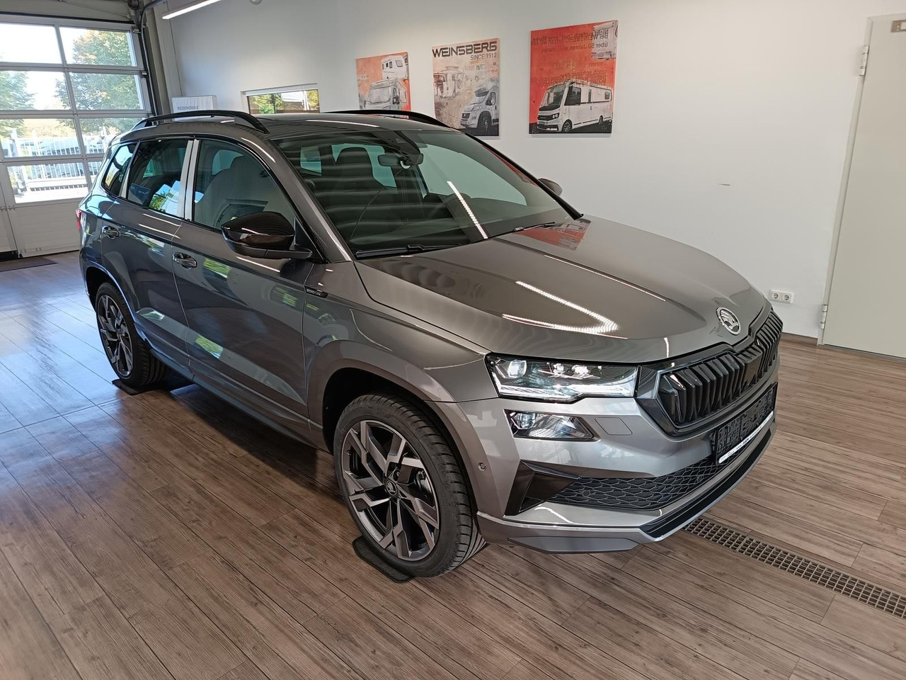 Skoda Karoq Sportline 2,0 TDI DSG 4x4*AHK*PSD*STD.HZG* - 越野车:图3 Skoda Karoq Sportline 2,0 TDI DSG 4x4*AHK*PSD*STD.HZG* - 越野车:图3