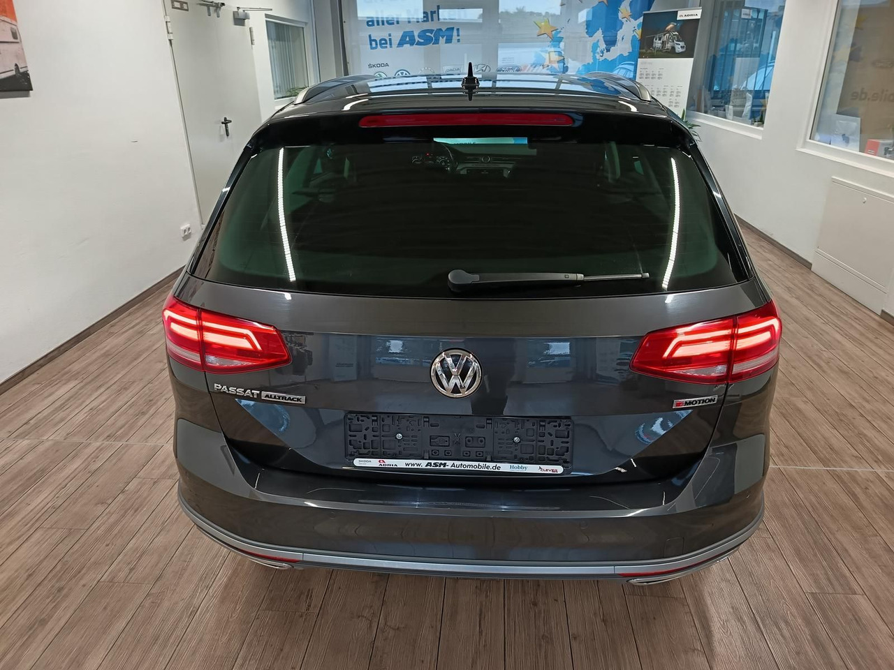 Volkswagen Passat Alltrack 2,0TDI DSG 4x4*360°*NAVI*ACC*LED - 旅行车:图5 Volkswagen Passat Alltrack 2,0TDI DSG 4x4*360°*NAVI*ACC*LED - 旅行车:图5
