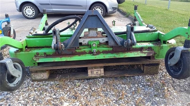 - - - 150 Cm Hydr. - 园林割草机:图3 - - - 150 Cm Hydr. - 园林割草机:图3