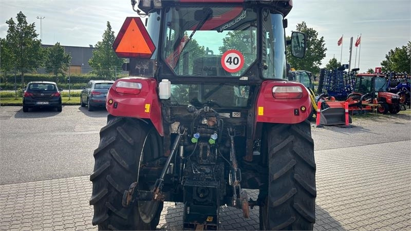 Case IH Farmall 95C Farmall 95C - 拖拉机:图4 Case IH Farmall 95C Farmall 95C - 拖拉机:图4