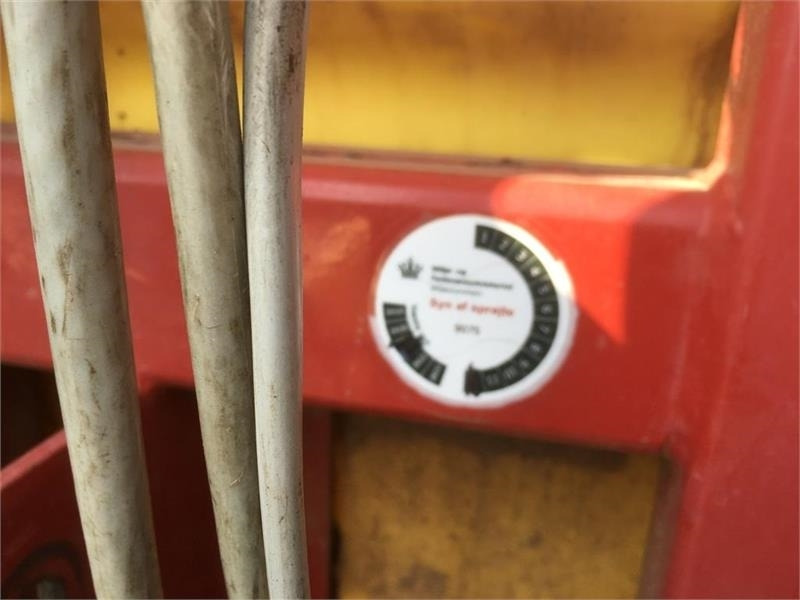 Hardi Mega 1200L 21m LPZ - 牵引式喷雾机:图4 Hardi Mega 1200L 21m LPZ - 牵引式喷雾机:图4