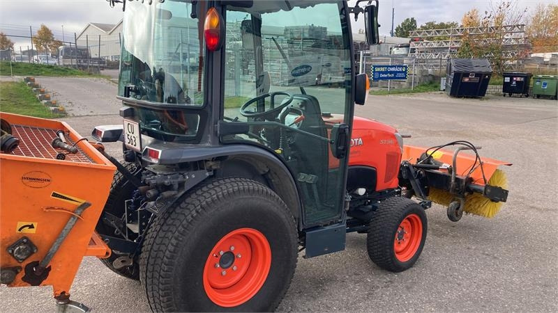 Kubota ST341 inkl. 150 cm kost og udlægger - 市政牵引车:图5 Kubota ST341 inkl. 150 cm kost og udlægger - 市政牵引车:图5