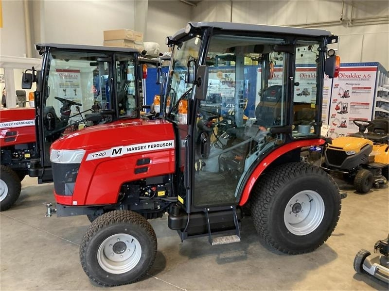 Massey Ferguson 1740 HC - 市政牵引车:图1 Massey Ferguson 1740 HC - 市政牵引车:图1