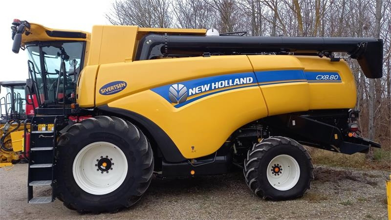 New Holland CX8.80 SLH med 25 fods Varifeed - 联合收割机:图5 New Holland CX8.80 SLH med 25 fods Varifeed - 联合收割机:图5
