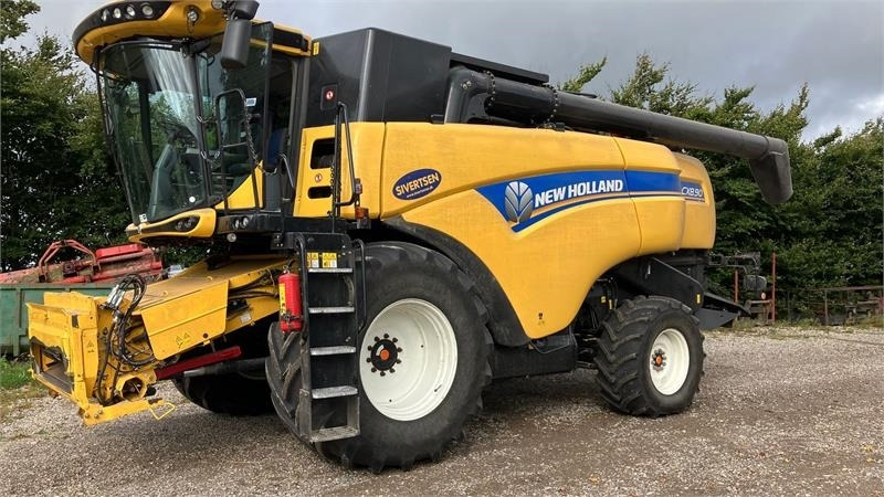 New Holland CX8.90 SLH - 联合收割机:图3 New Holland CX8.90 SLH - 联合收割机:图3