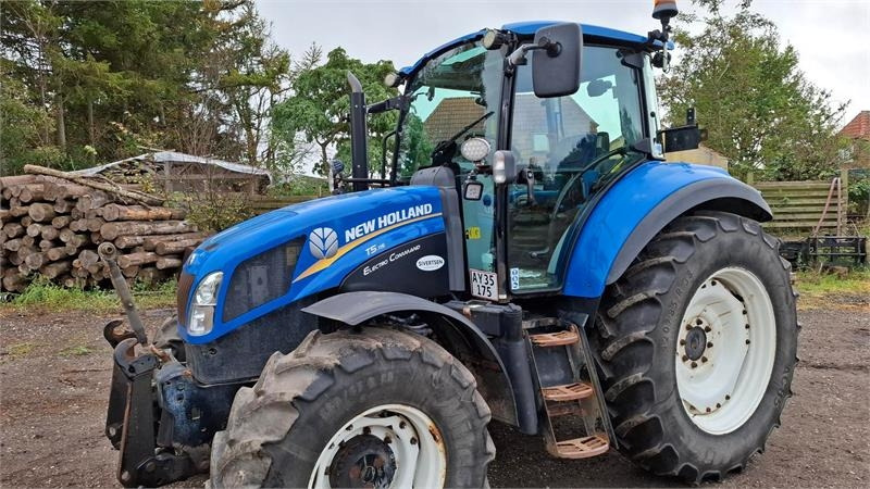 New Holland T5.115 EC - 拖拉机:图1 New Holland T5.115 EC - 拖拉机:图1