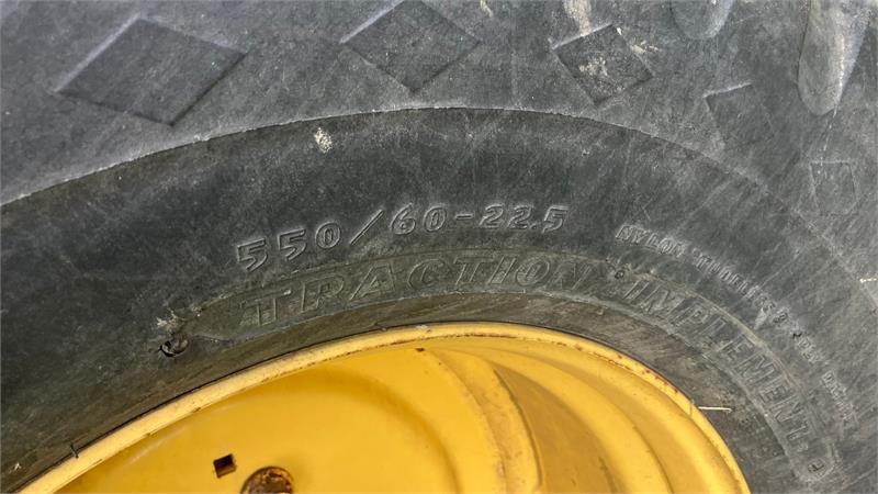 New Holland TX68 FSH - 联合收割机:图4 New Holland TX68 FSH - 联合收割机:图4