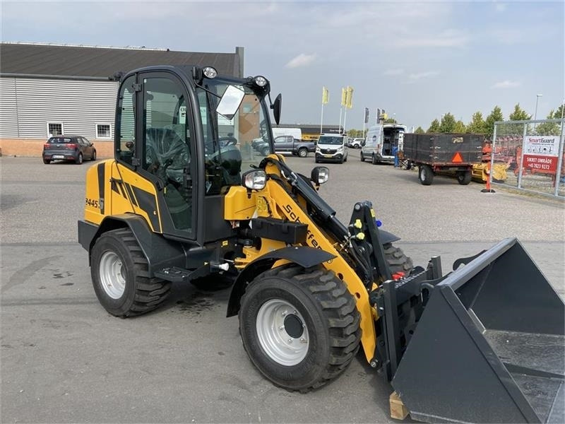 Schäffer 2445S Kabine - 紧凑型装载机:图2 Schäffer 2445S Kabine - 紧凑型装载机:图2