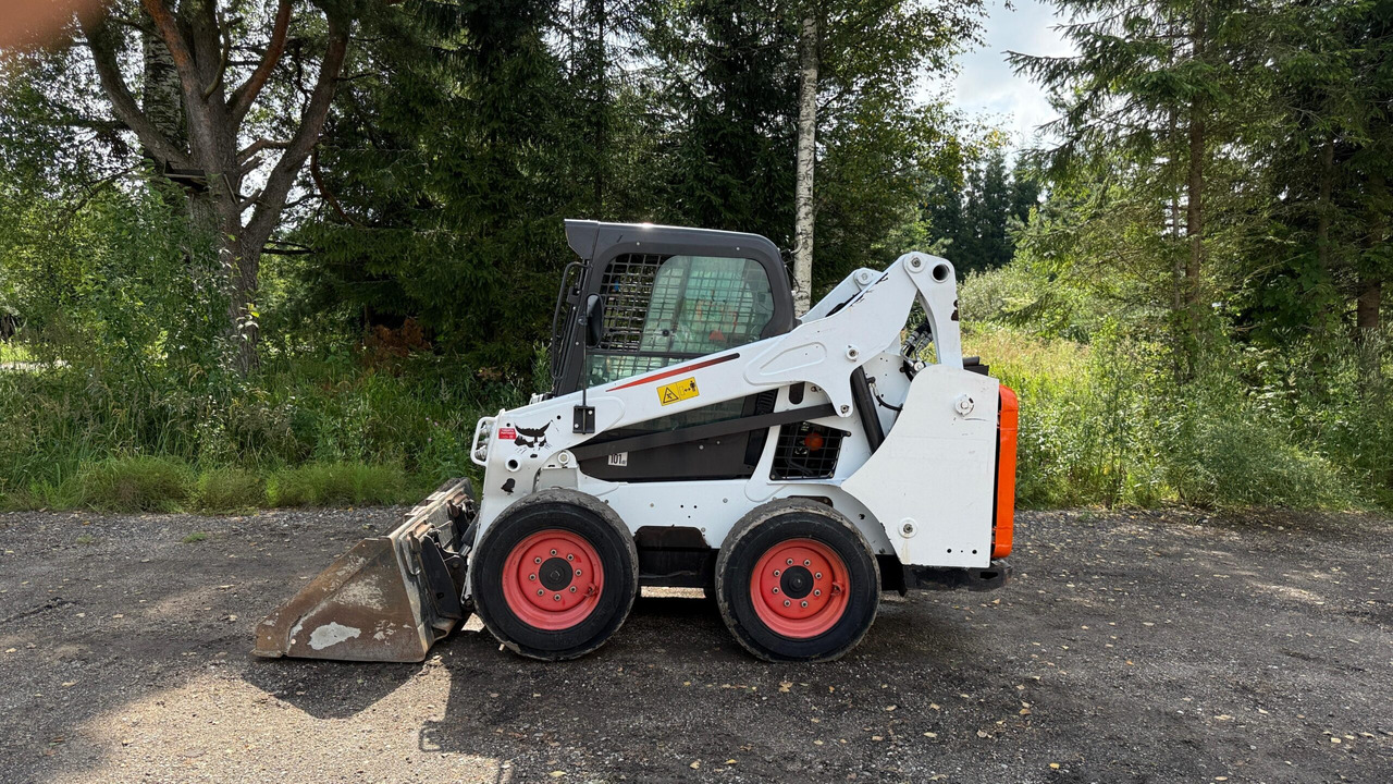 BOBCAT S530 - 滑移装载机:图2 BOBCAT S530 - 滑移装载机:图2
