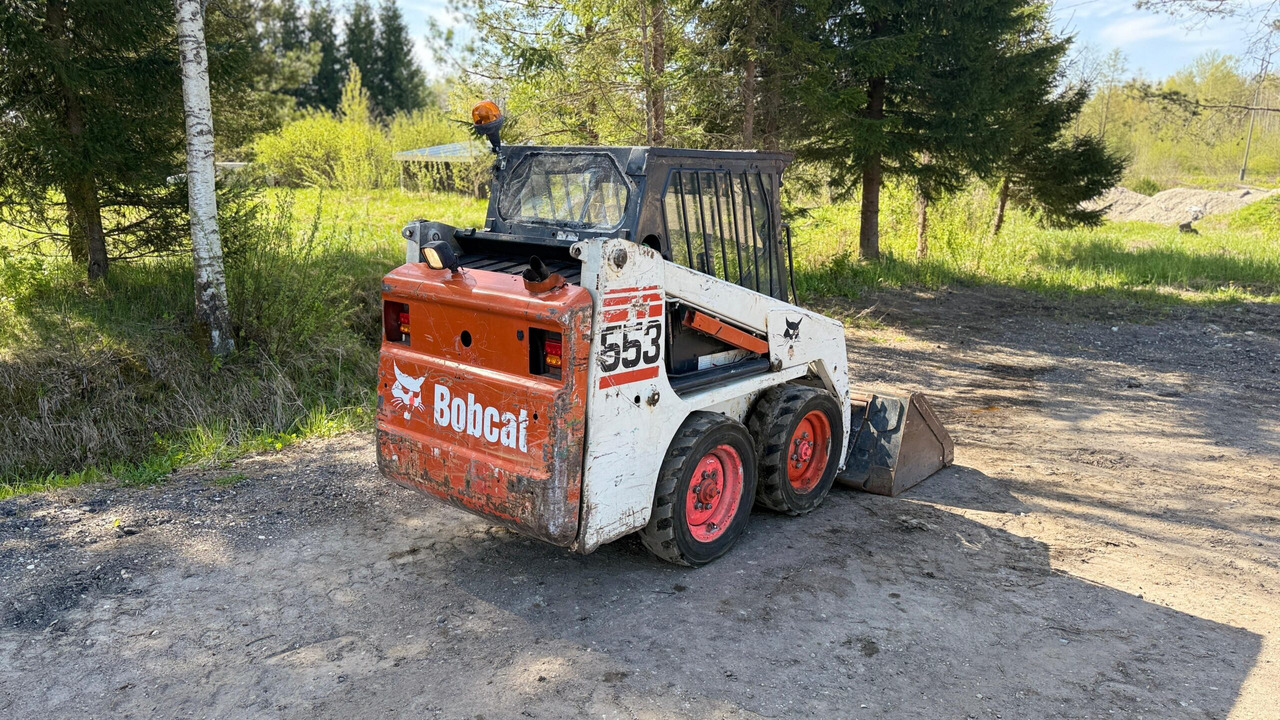 Bobcat 553 - 滑移装载机:图4 Bobcat 553 - 滑移装载机:图4